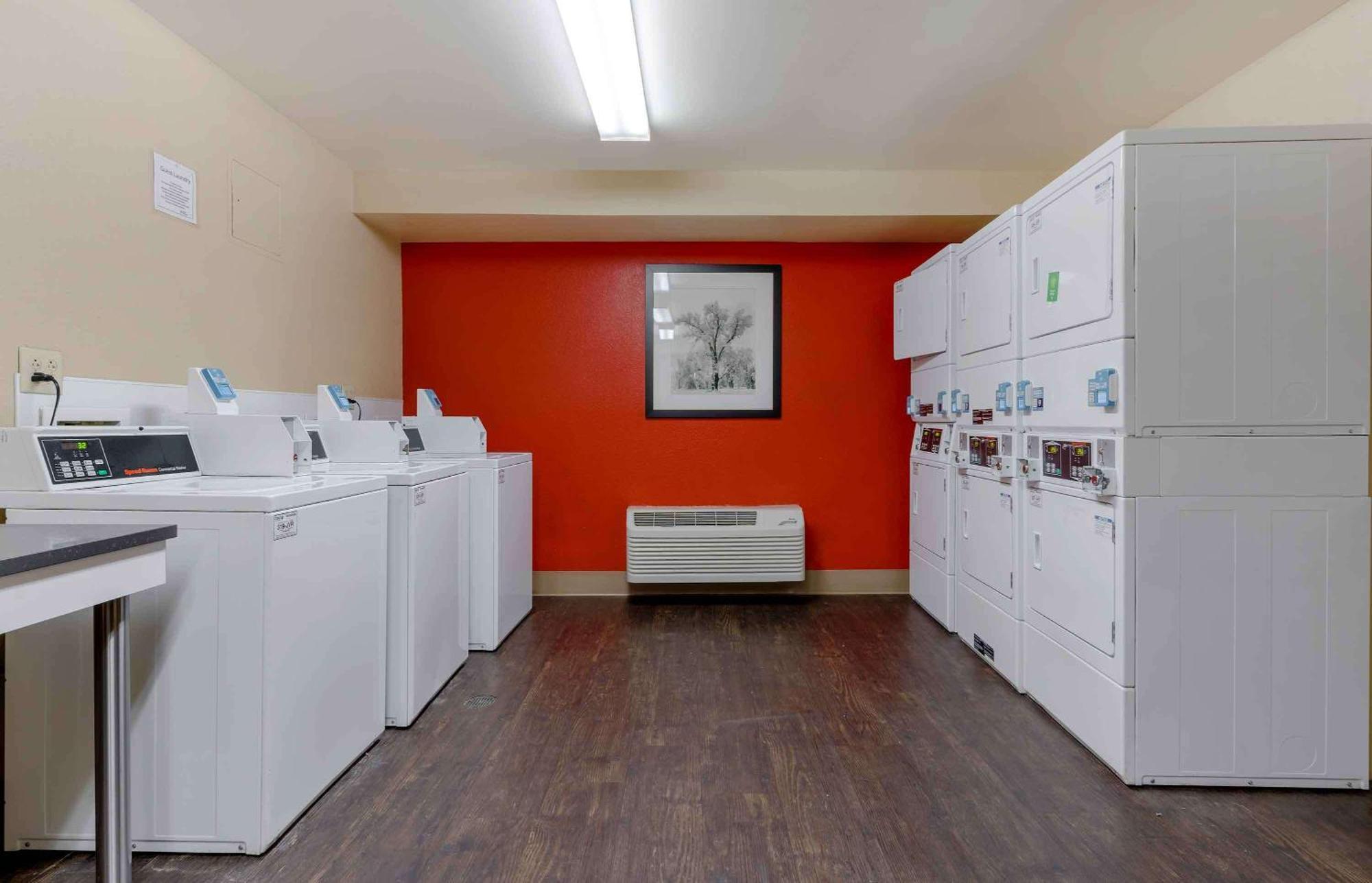 Extended Stay America Suites - San Rafael - Francisco Blvd East Esterno foto