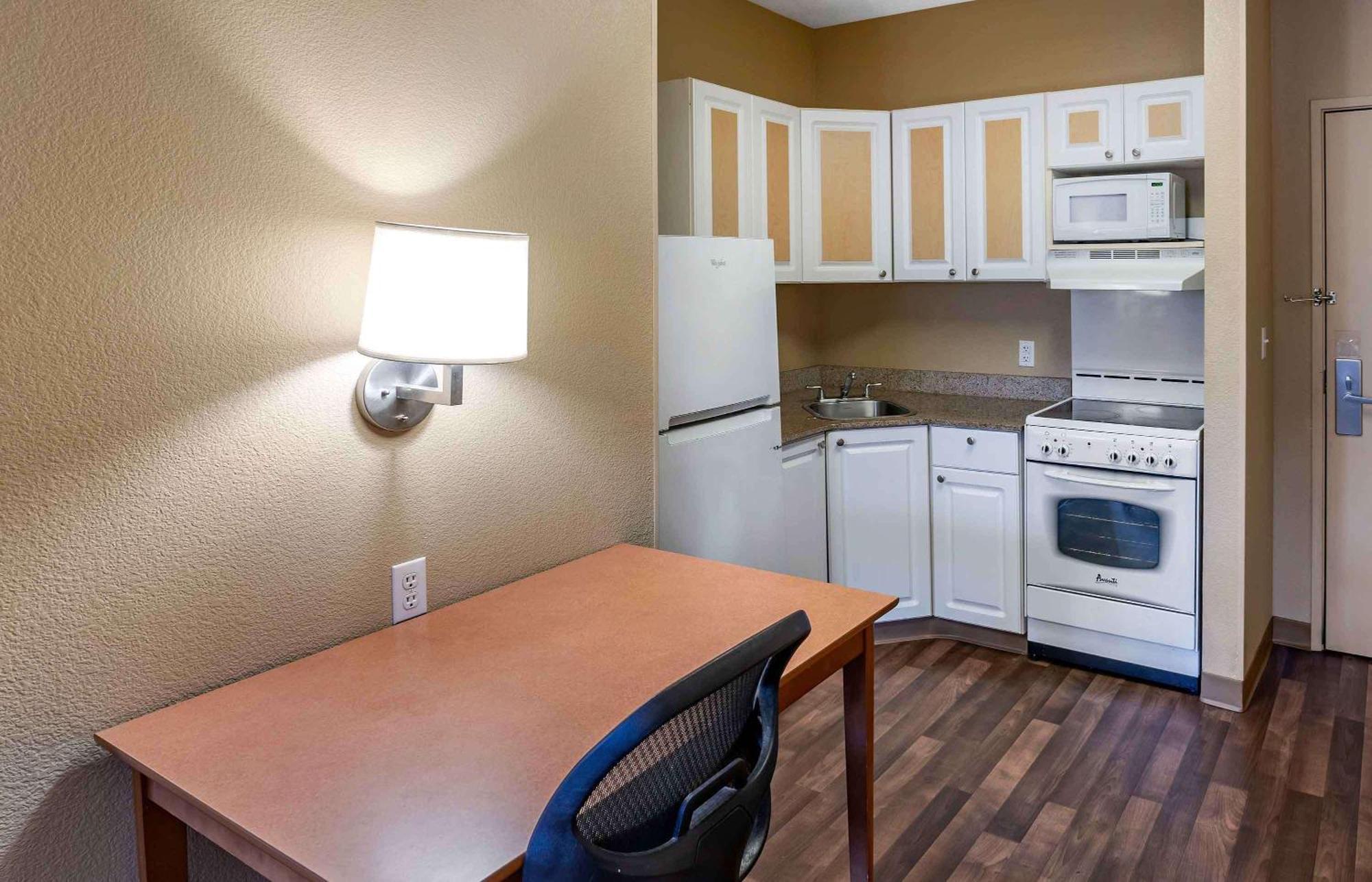 Extended Stay America Suites - San Rafael - Francisco Blvd East Esterno foto