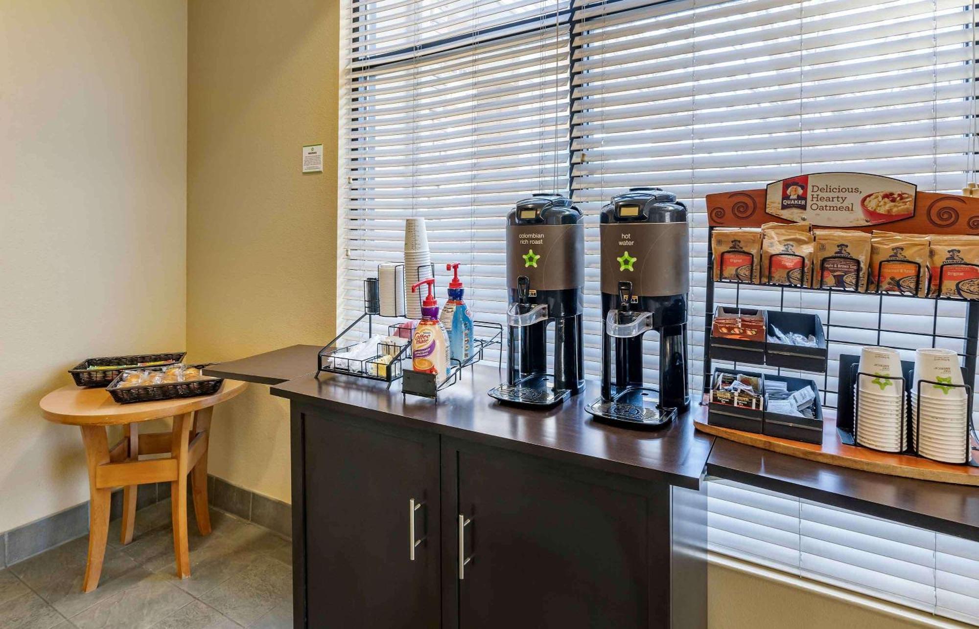Extended Stay America Suites - San Rafael - Francisco Blvd East Esterno foto